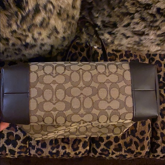 ZIP TOP TOTE IN SIGNATURE JACQUARD ❗️AUTHENTIC❗️ - Picture 8 of 11